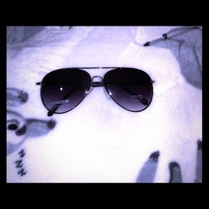 NEVER BEFORE WORN Sunglasses